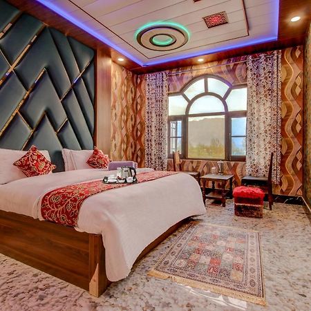 Hotel Royal Hameed Srīnagar Pokoj fotografie