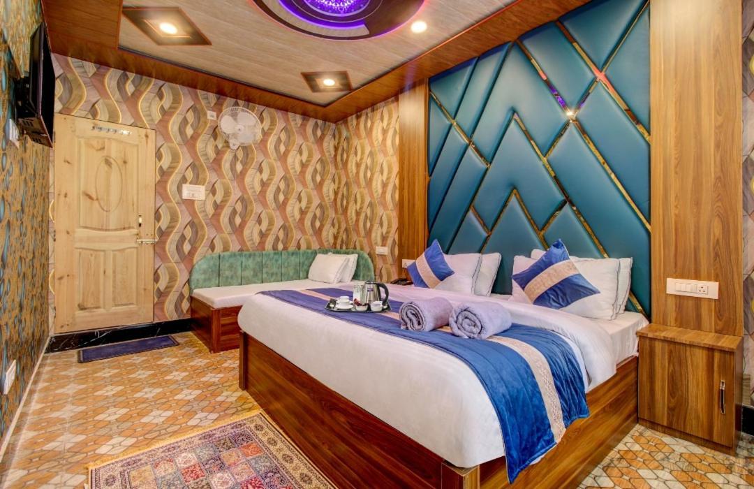 Hotel Royal Hameed Srīnagar Pokoj fotografie